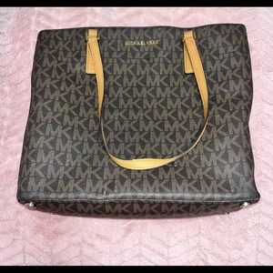 Michael Kors Jet Set Logo Tote Bag-Brown